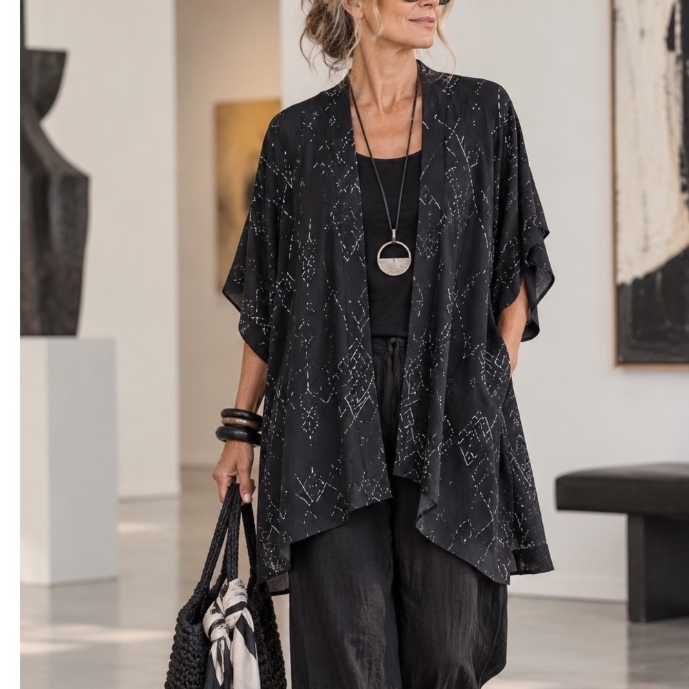 EILEEN FISHER Kimono Topper S/M Silk Blend Oversized Artsy Lagenlook Black